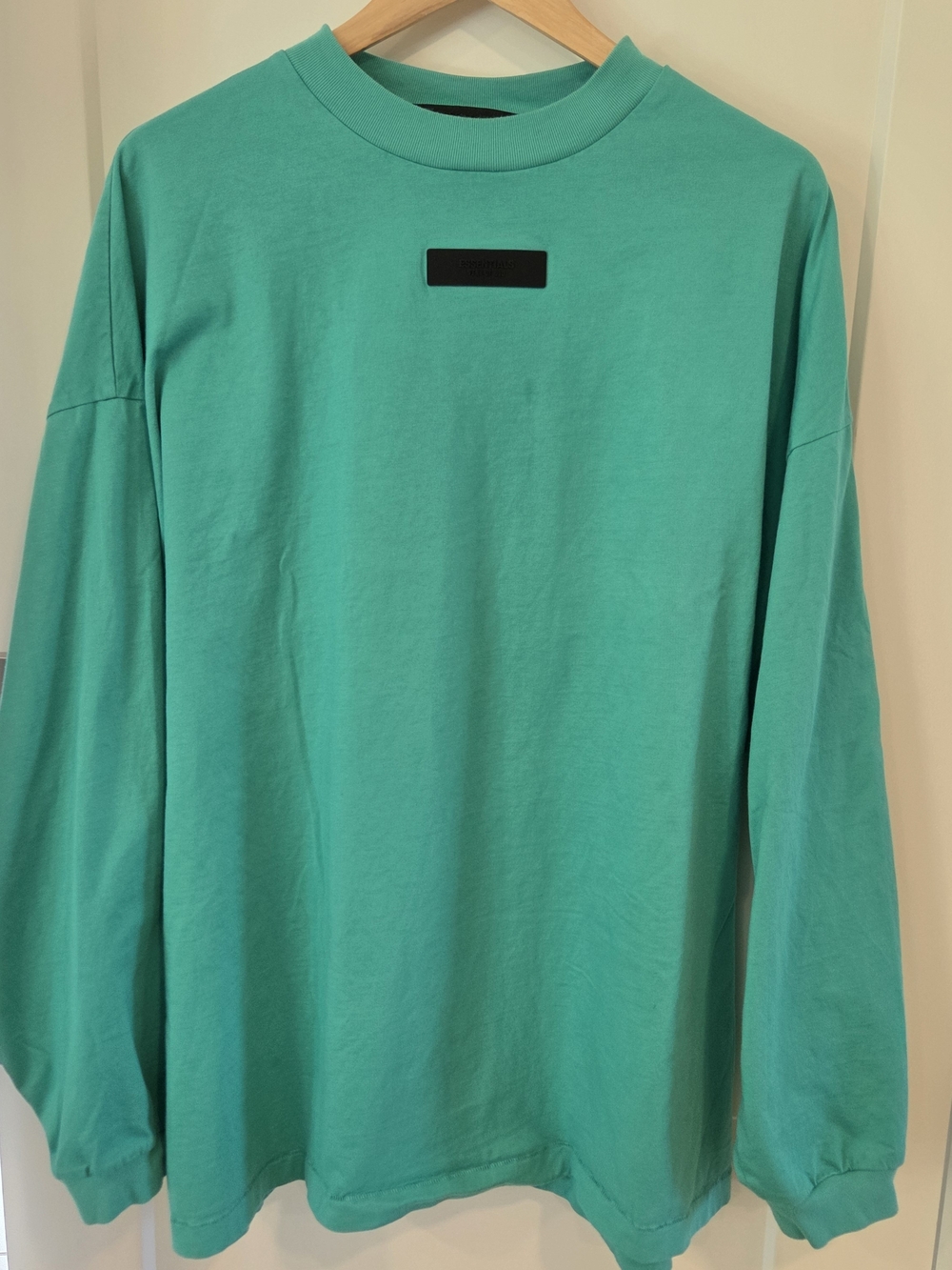 Fear of God Essentials Long Sleeve Tee L Green Oversized Hypebeast Streetwear